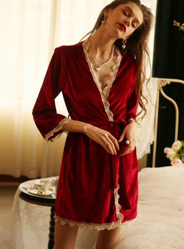 Beautifully Crafted Coat in a Classic Style