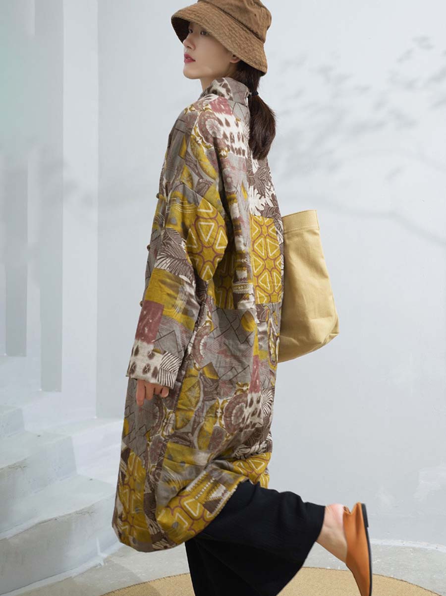 Classic Vintage Coat with a Flattering Fit