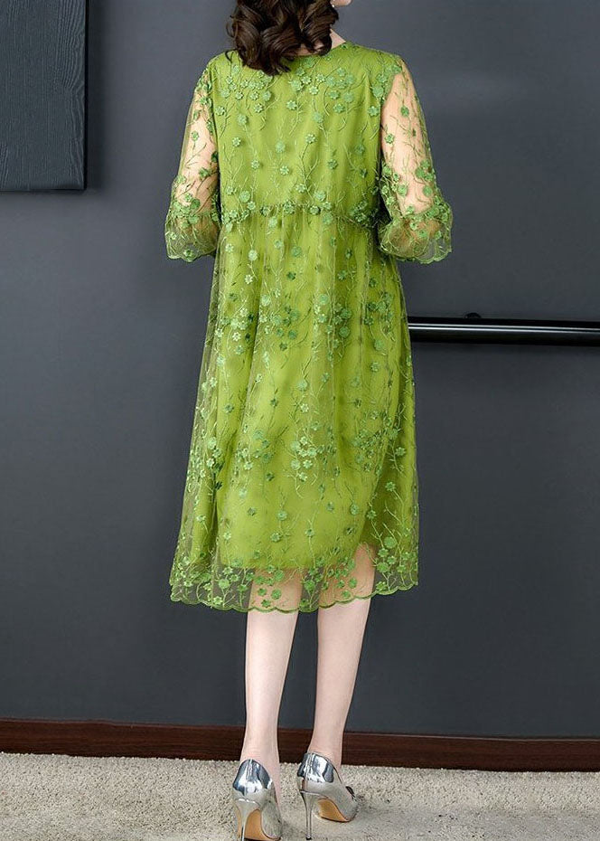 Beautifully Crafted Dress in a Classic Style