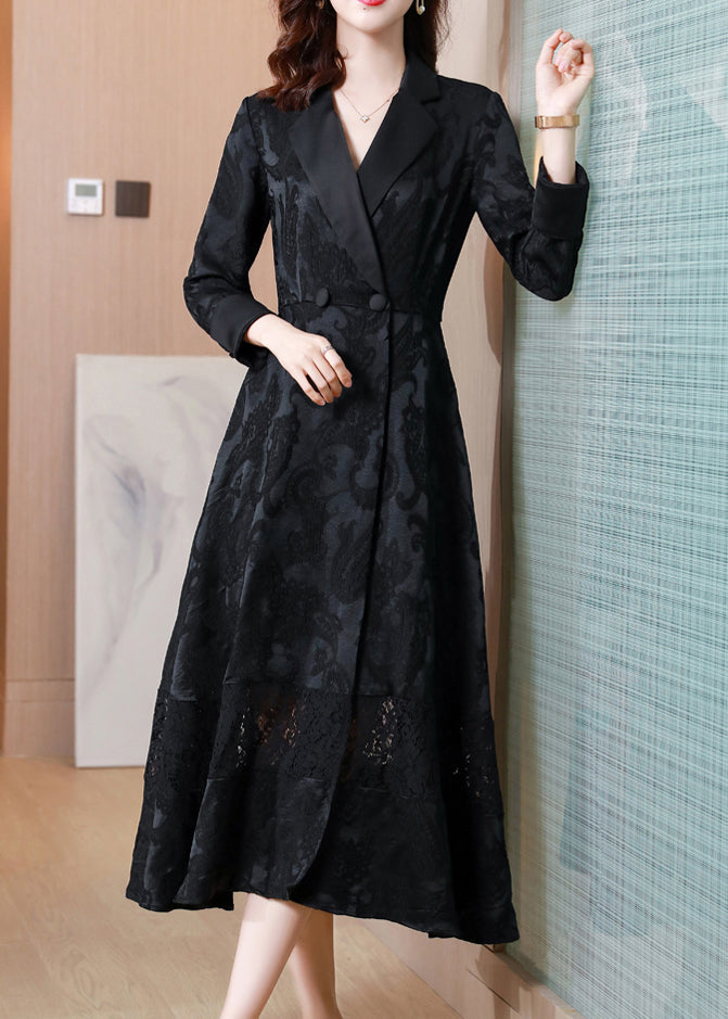 Gracefully Styled Coat for Any Occasion