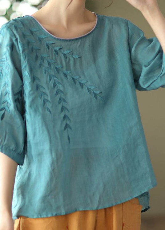 Gracefully Styled Shirt for Any Occasion