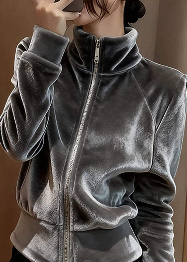 Classic Vintage Coat with a Flattering Fit
