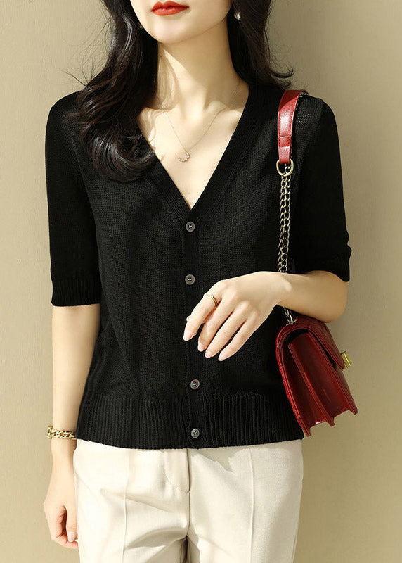 Well Tailored Shirt with a Graceful Silhouette