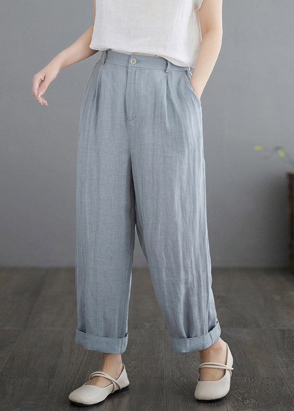 Effortlessly Elegant Pants with a Timeless Design