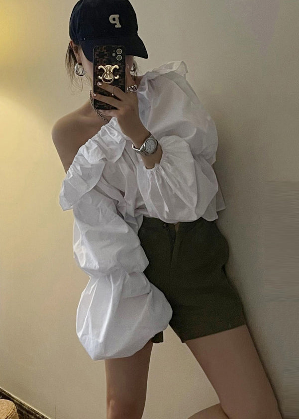Effortlessly Elegant Blouse with a Timeless Design