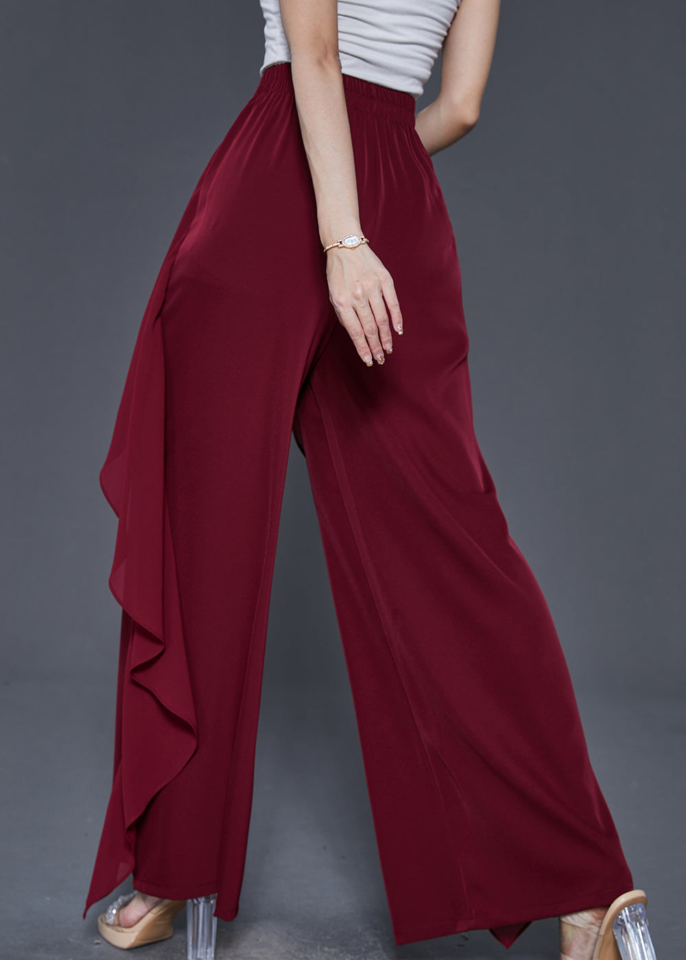 Gracefully Styled Trousers for Any Occasion