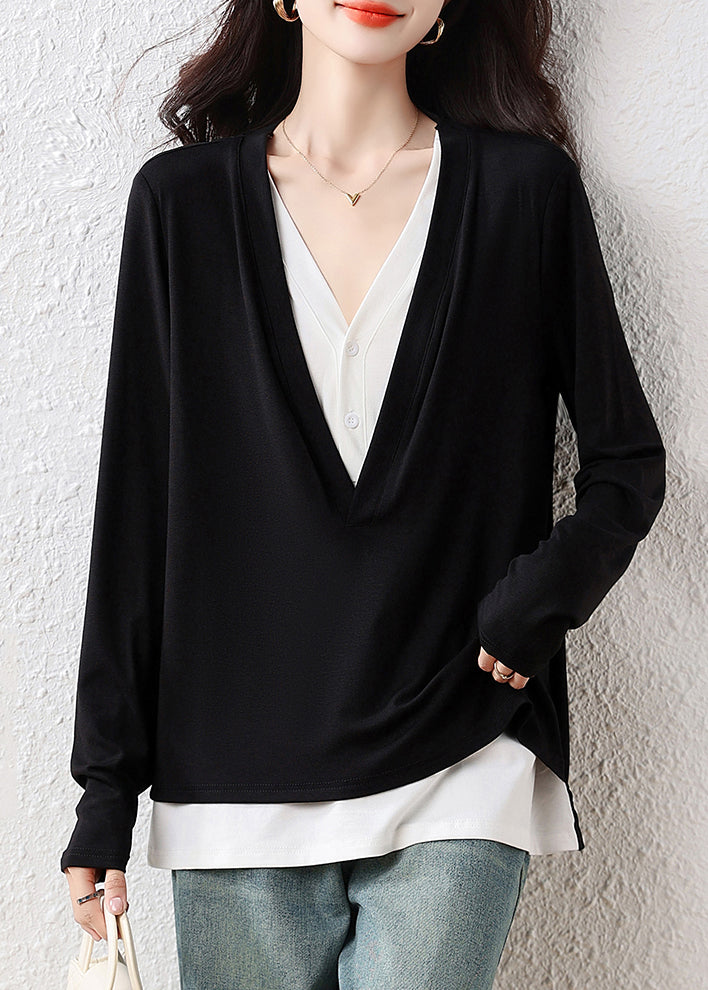 Effortlessly Elegant Top with a Timeless Design