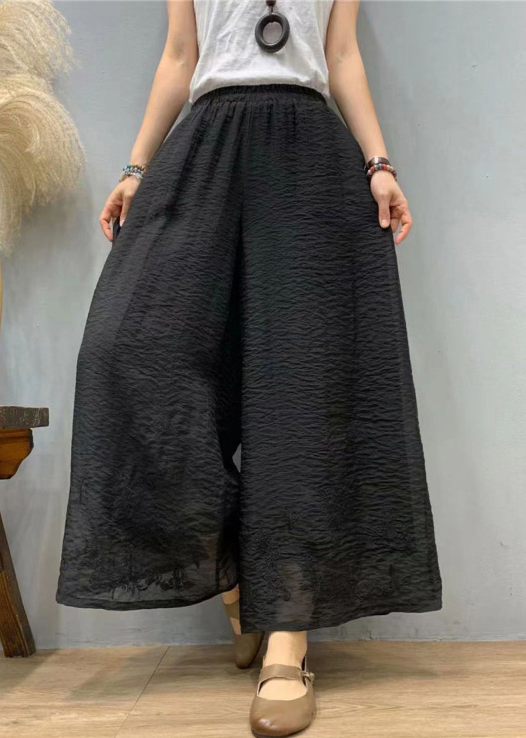 Gracefully Styled Pants for Any Occasion