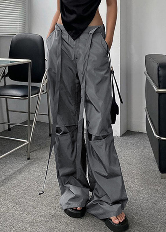 Well Tailored Pants with a Graceful Silhouette