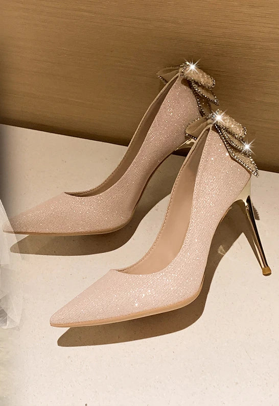 Graceful Orthopedic Heels for Modern Look