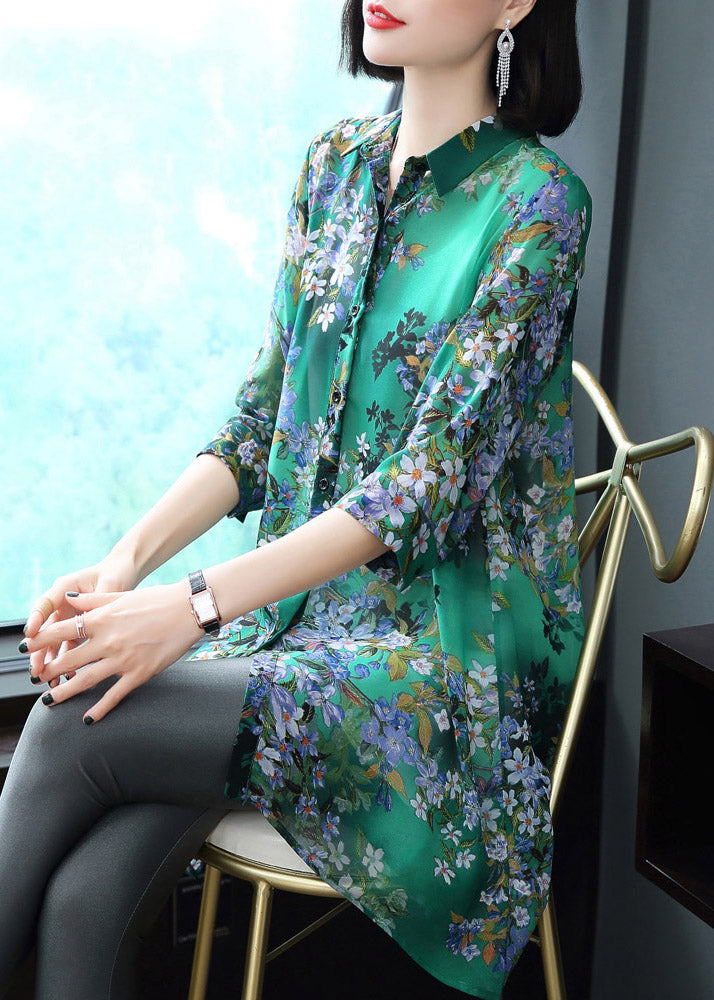 A Vintage Style Shirt with Delicate Timeless Details