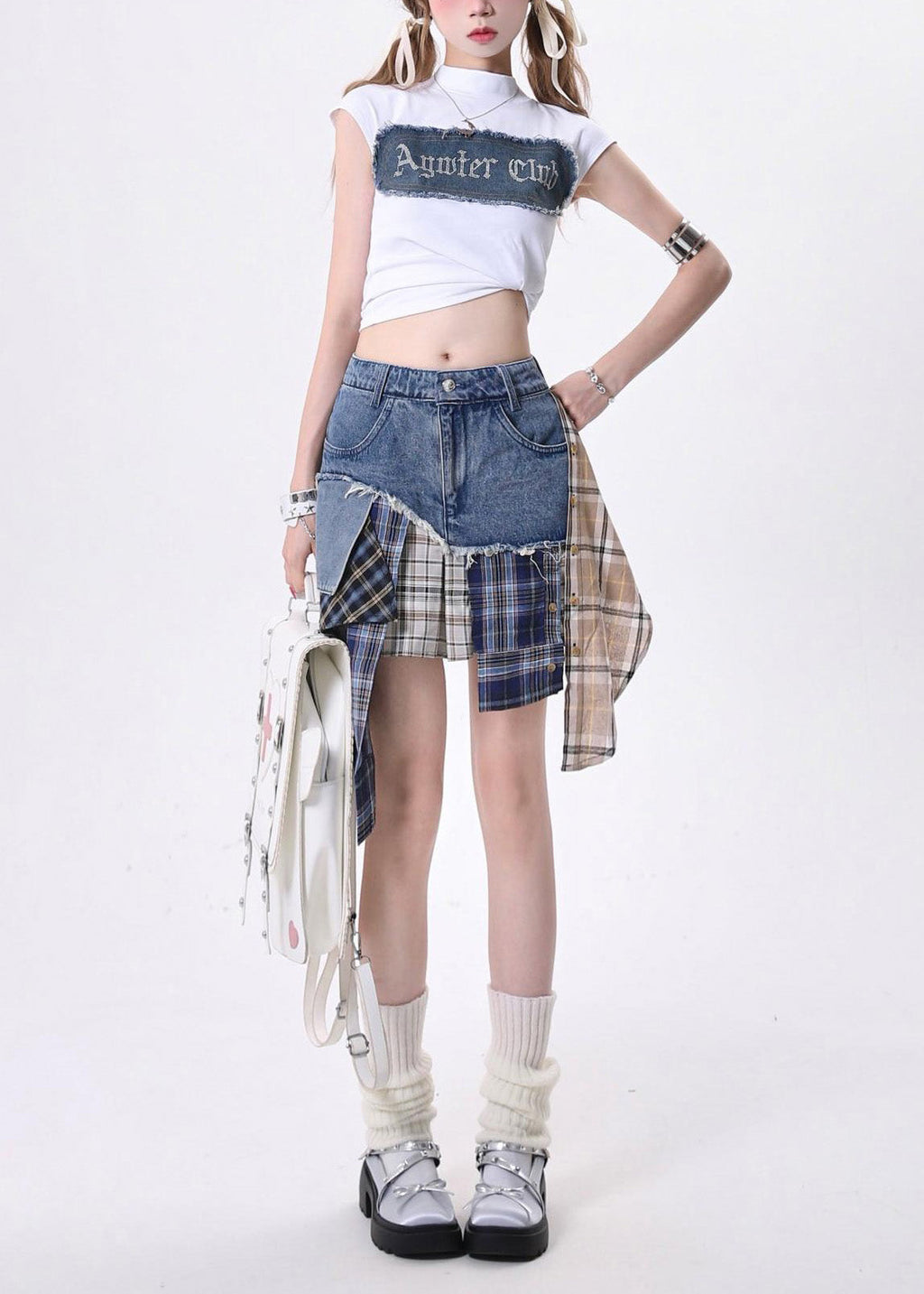 Gracefully Styled Garment for Any Occasion