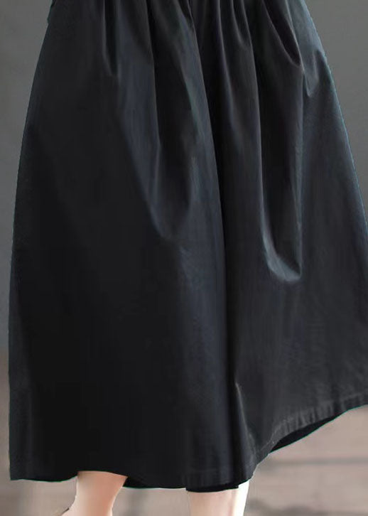 Well Tailored Pants with a Graceful Silhouette