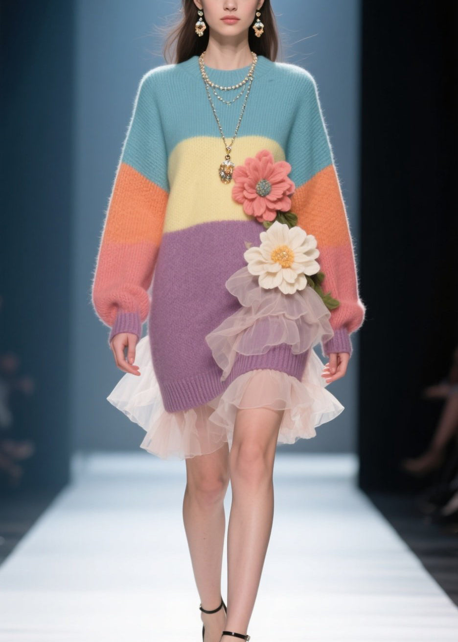 Well Tailored Sweater with a Graceful Silhouette