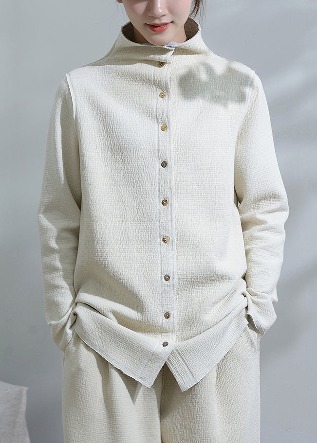 Gracefully Styled Coat for Any Occasion