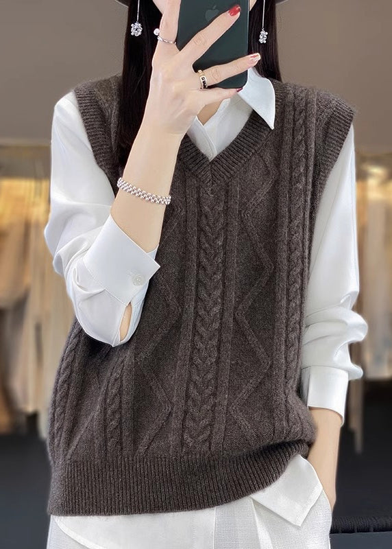 Effortlessly Elegant Coat with a Timeless Design