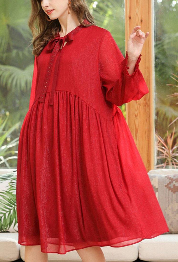 Effortlessly Elegant Dress with a Timeless Design