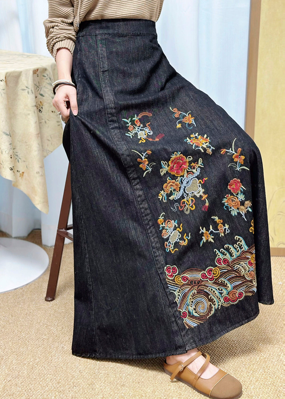 Sophisticated Garment with a Clean Classic Look