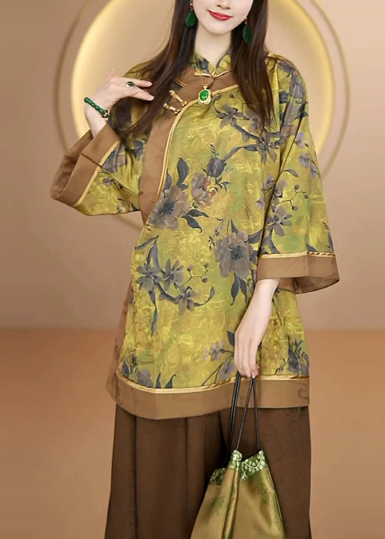 Effortlessly Elegant Blouse with a Timeless Design