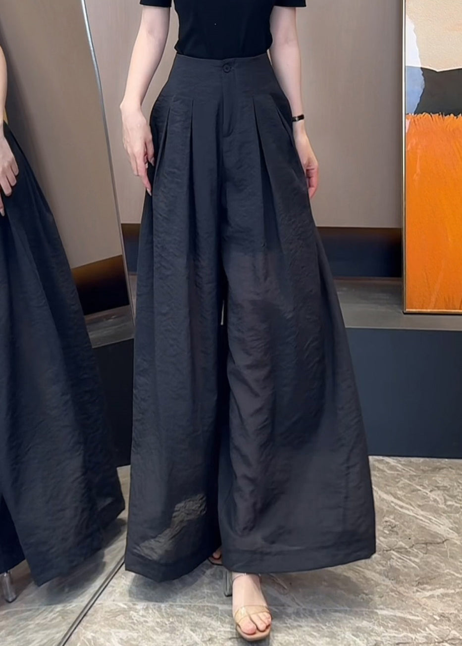 Elegantly Styled Pants for Everyday Wear