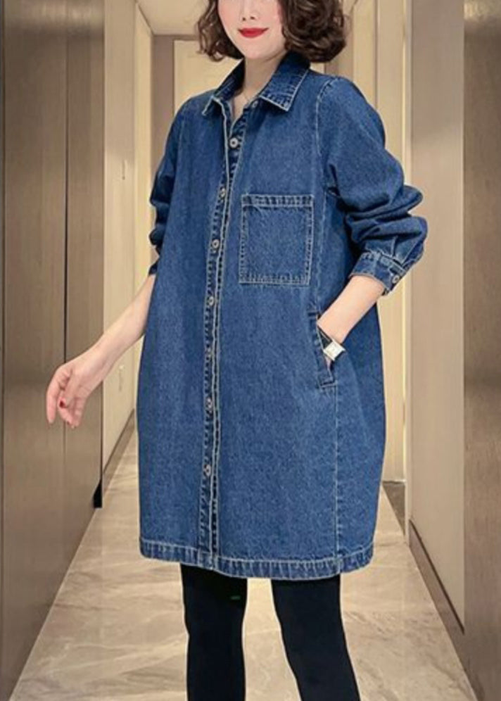Gracefully Styled Coat for Any Occasion