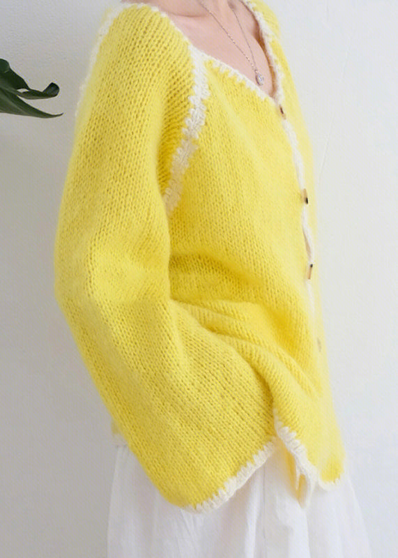Beautifully Finished Cardigan in a Timeless Design