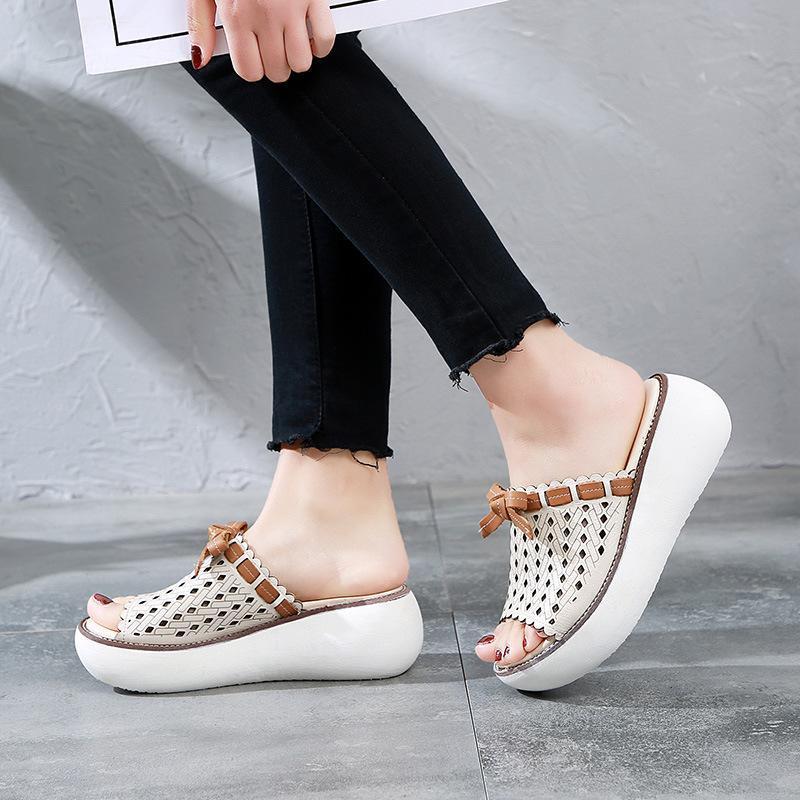 Graceful Orthopedic Slippers for Modern Look
