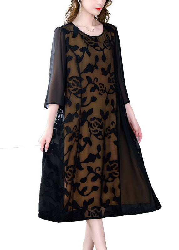Beautifully Crafted Dress in a Classic Style