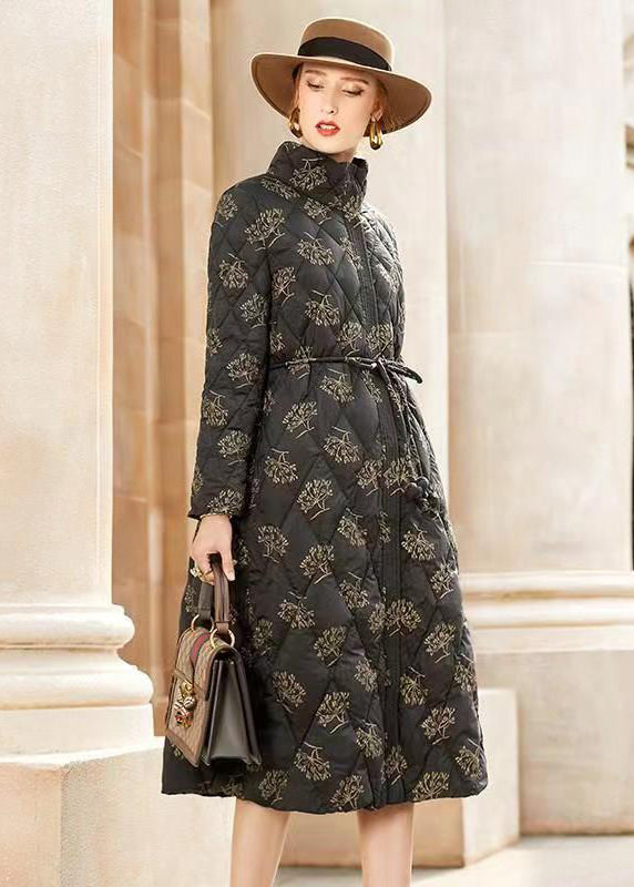 Effortlessly Elegant Coat with a Timeless Design