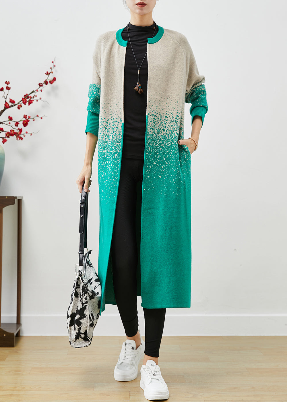 Elegantly Styled Coat for Everyday Wear