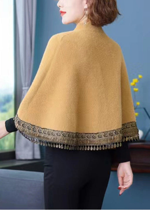 Well Tailored Coat with a Graceful Silhouette