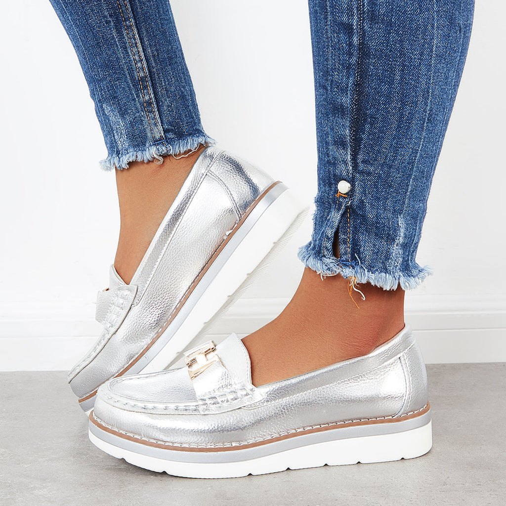 Beautifully Crafted Orthopedic Sneakers
