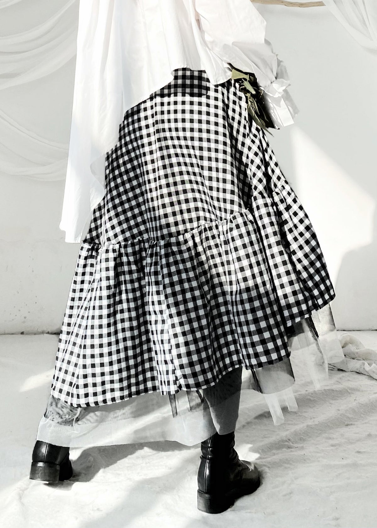 Well Tailored Garment with a Graceful Silhouette