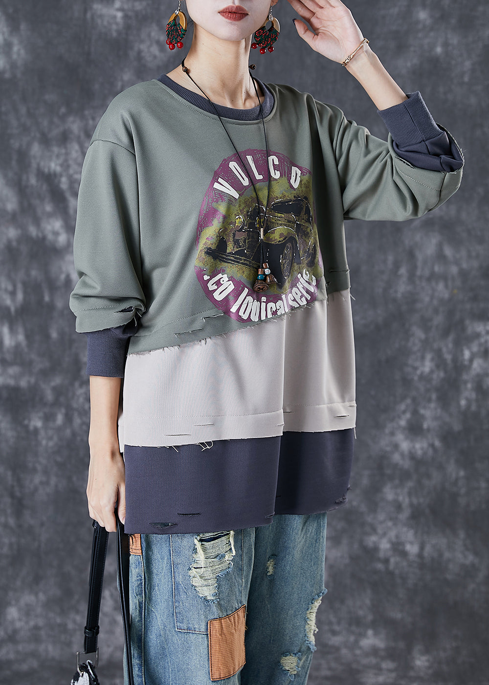 Gracefully Styled Pullover for Any Occasion