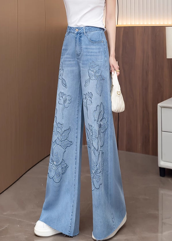 Classic Vintage Pants with a Flattering Fit