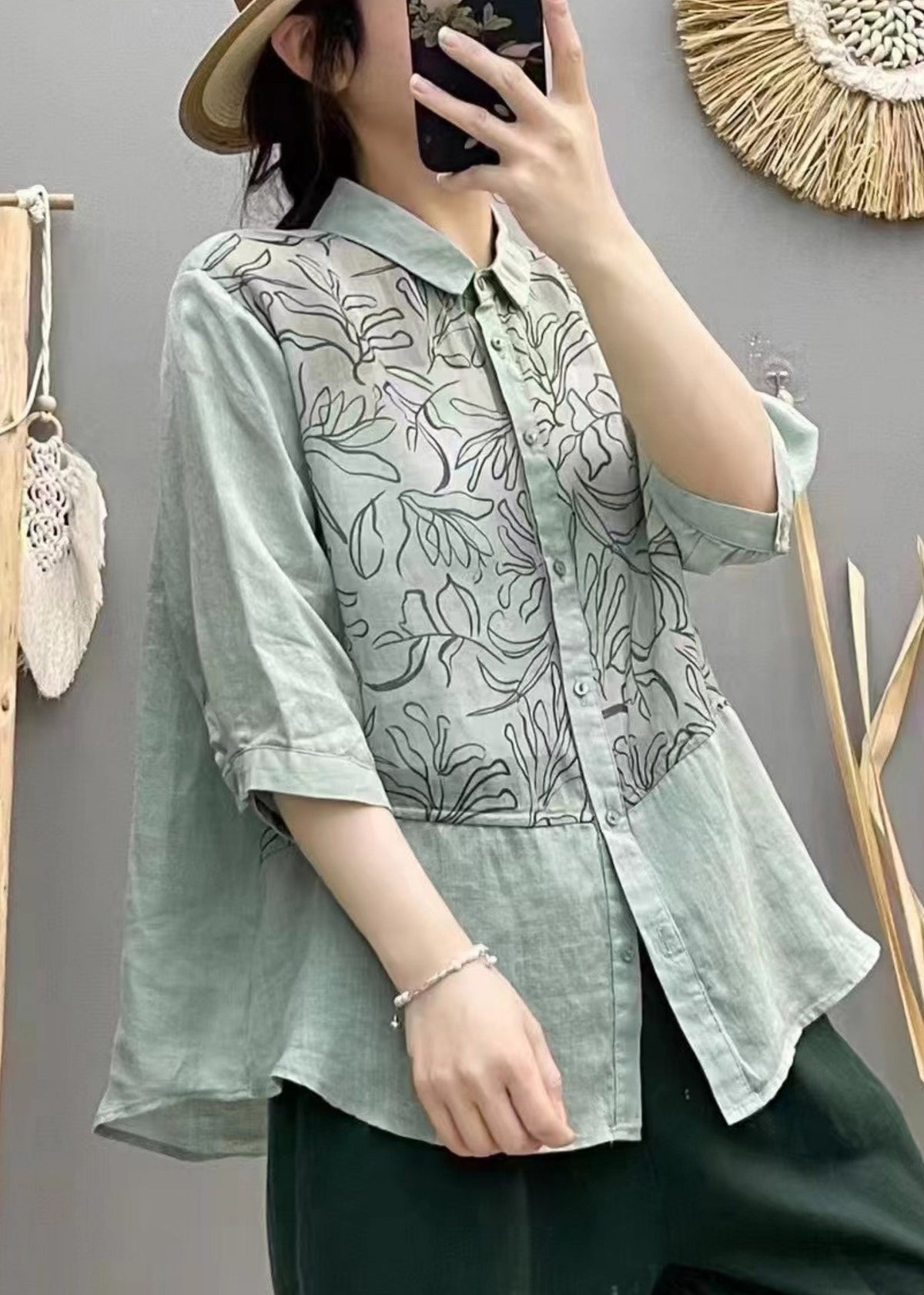 Classic Vintage Top with a Flattering Fit