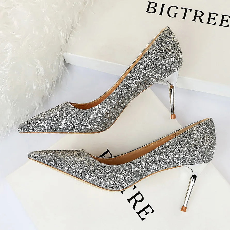 Graceful Orthopedic Heels for Modern Look