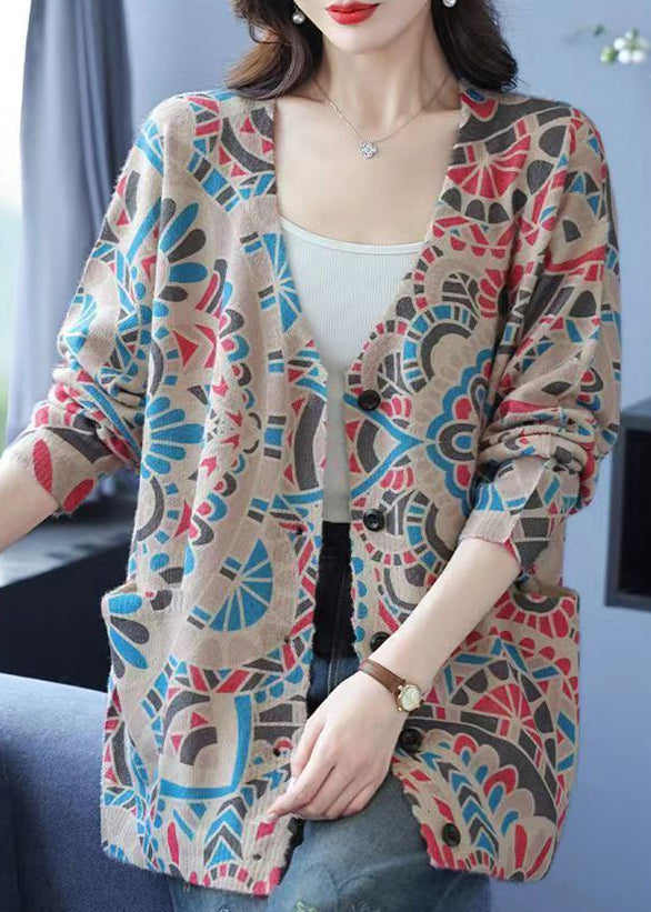 Elegantly Styled Coat for Everyday Wear