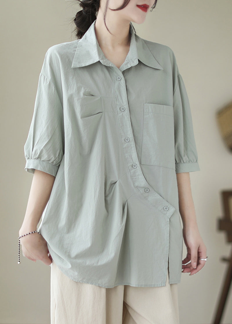 Sophisticated Blouse with a Clean Classic Look