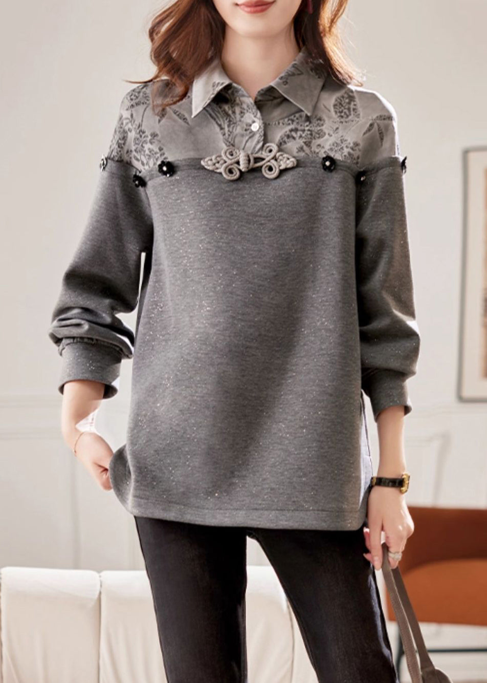 Classic Vintage Shirt with a Flattering Fit