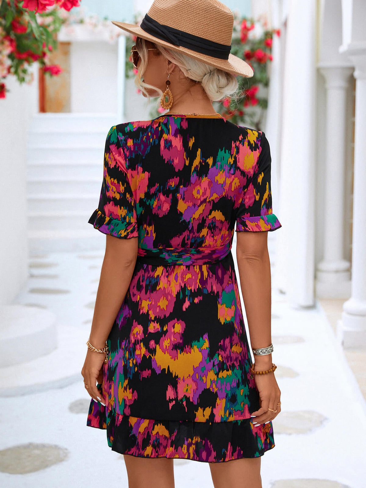Sophisticated Dress with a Clean Classic Look