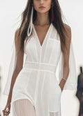 Effortlessly Elegant Garment with a Timeless Design
