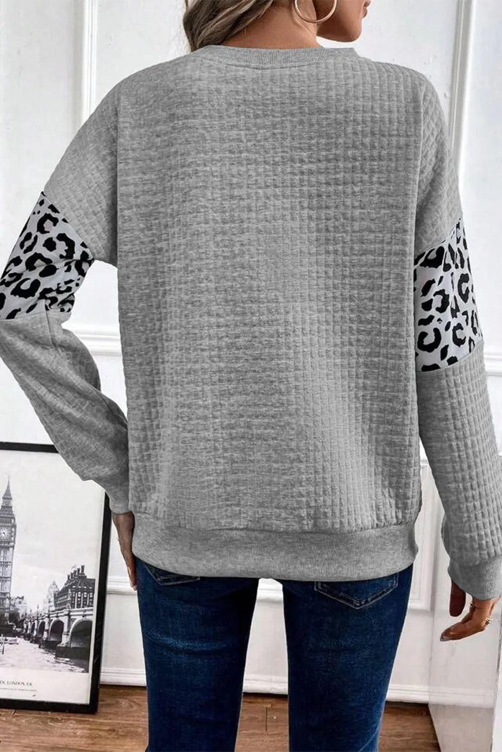 Well Tailored Shirt with a Graceful Silhouette