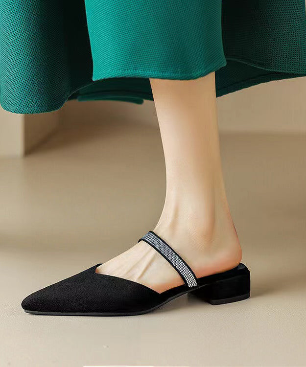 Graceful Orthopedic Sandals for Modern Look