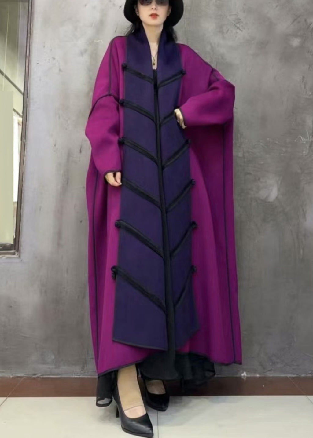 Beautifully Finished Coat in a Timeless Design