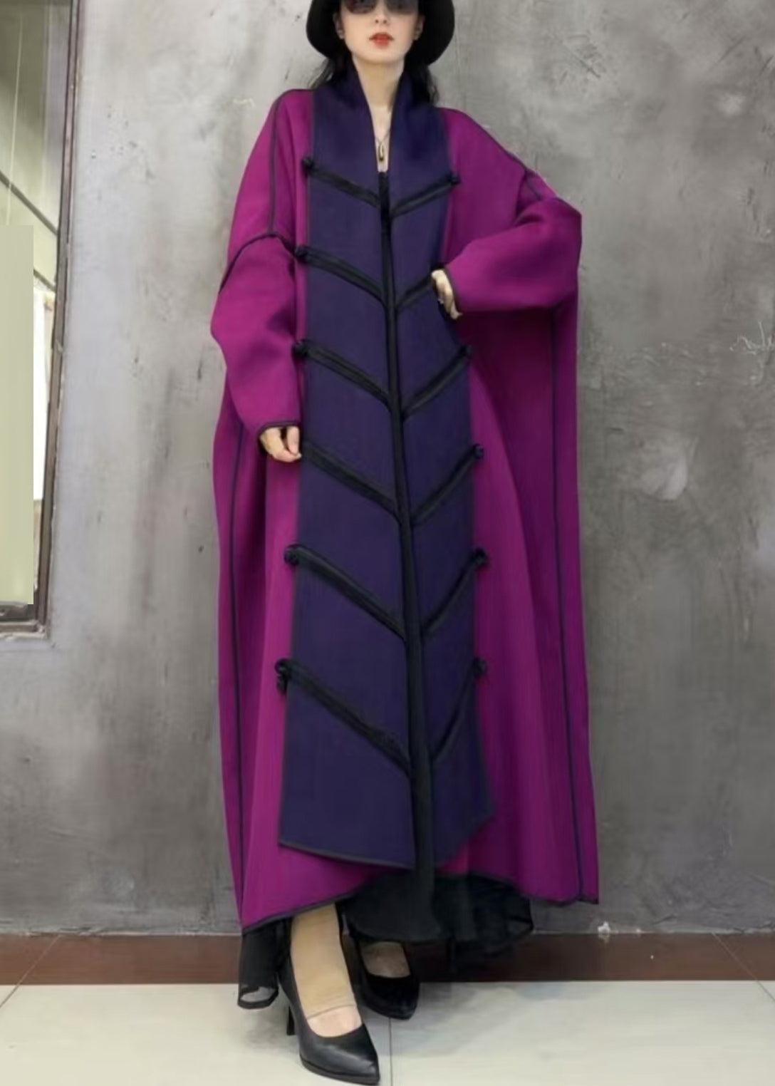 Beautifully Finished Coat in a Timeless Design