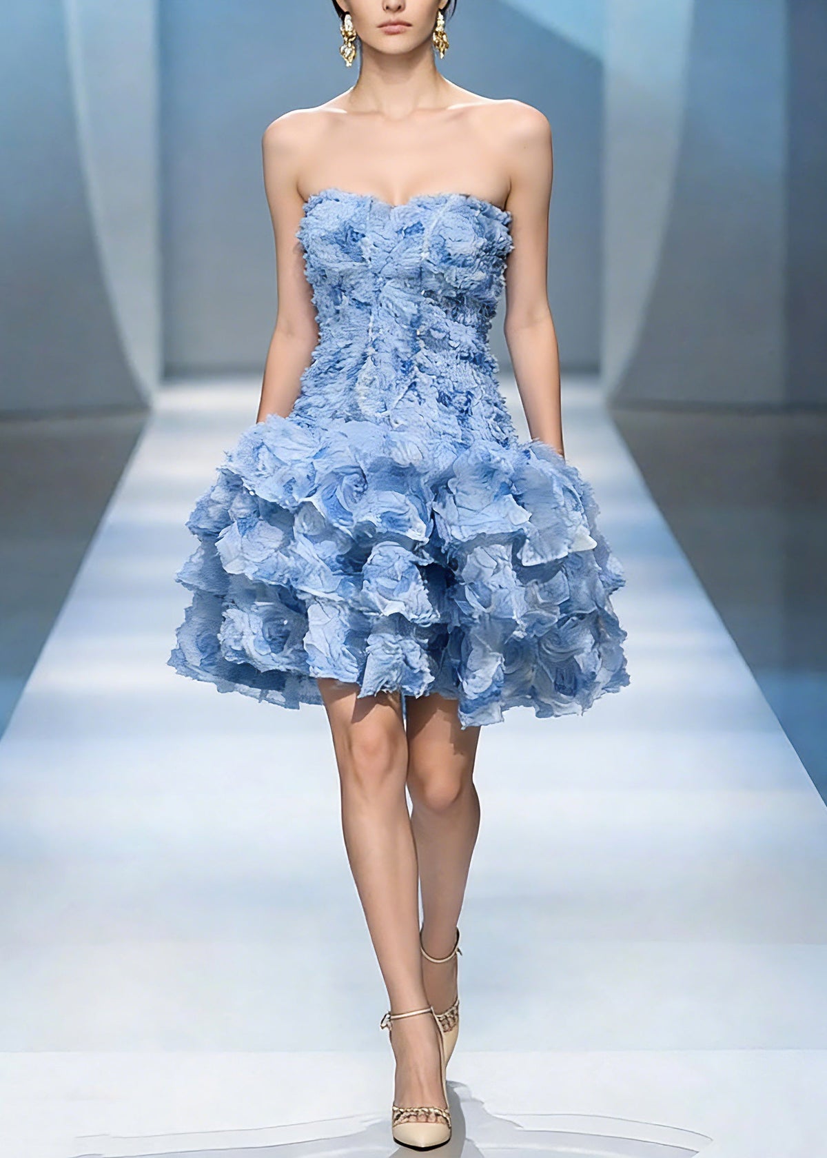 Beautifully Crafted Dress in a Classic Style