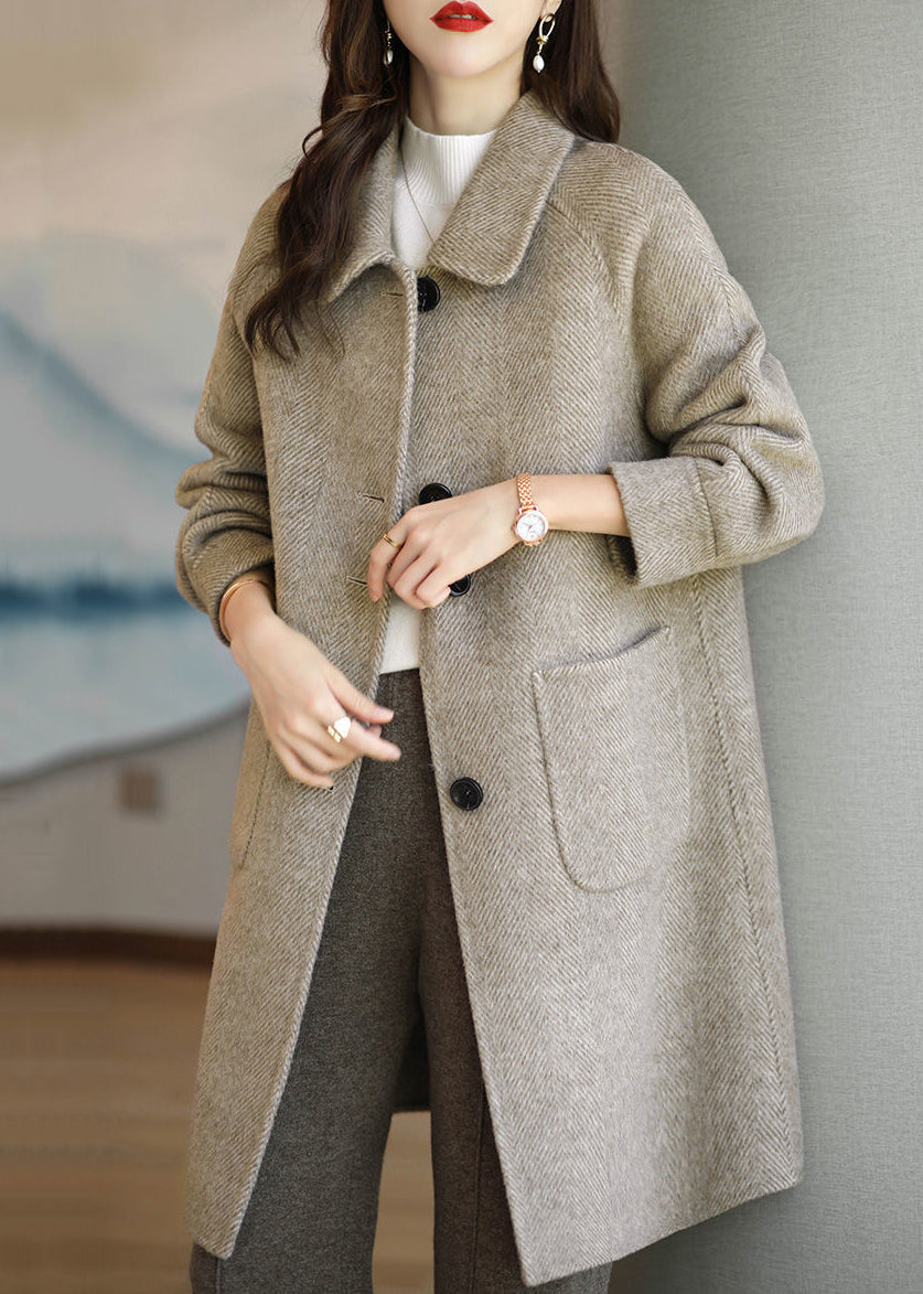 Sophisticated Coat with a Clean Classic Look