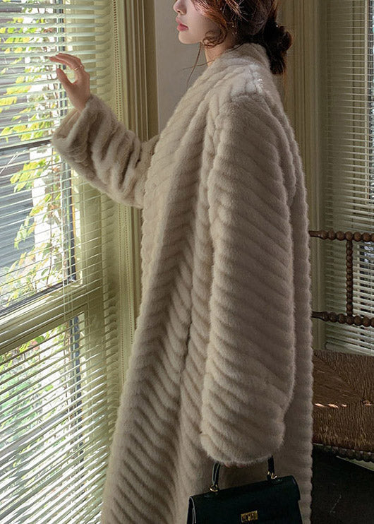 Classic Vintage & Enduringly Stylish Coat
