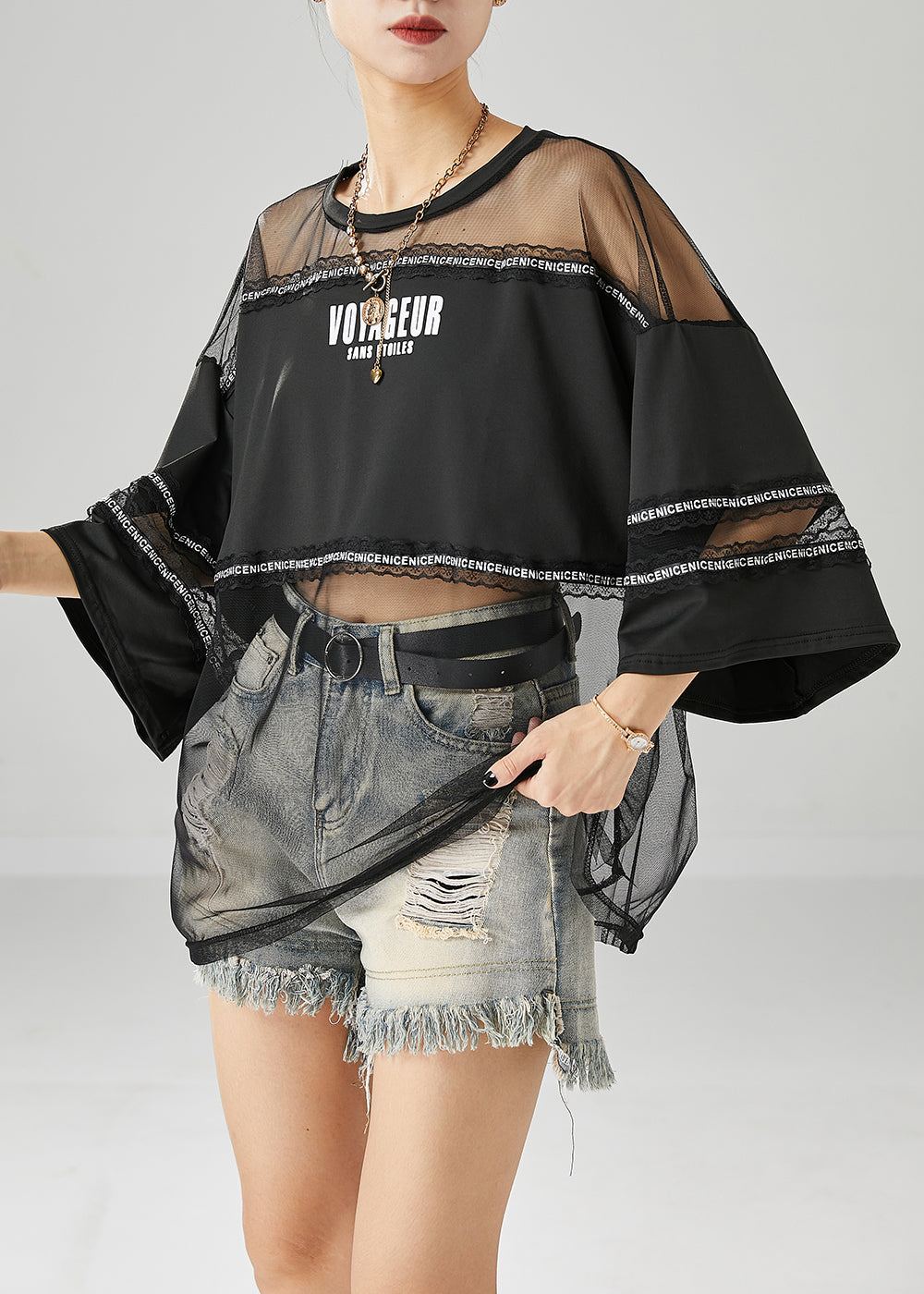 Polished Top with an Effortless Classic Look